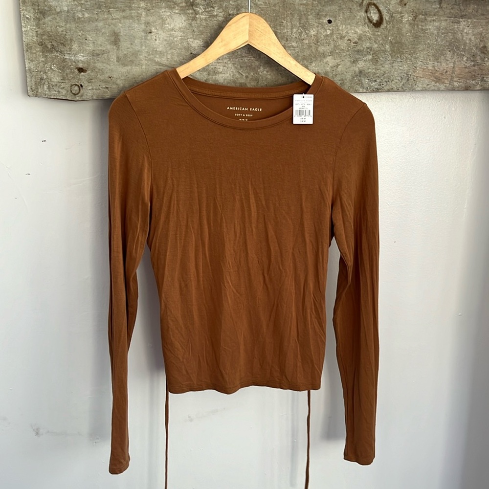 🆕🏷️ Backless modal top